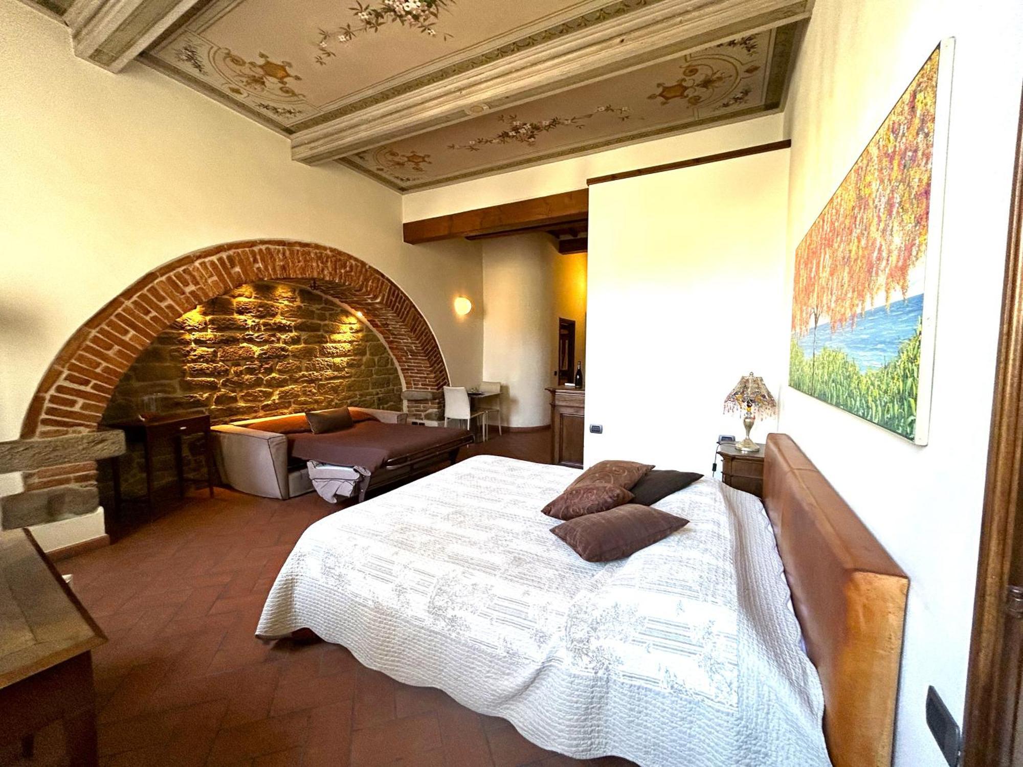 La Corte Del Re Suite & Rooms Arezzo Exterior photo